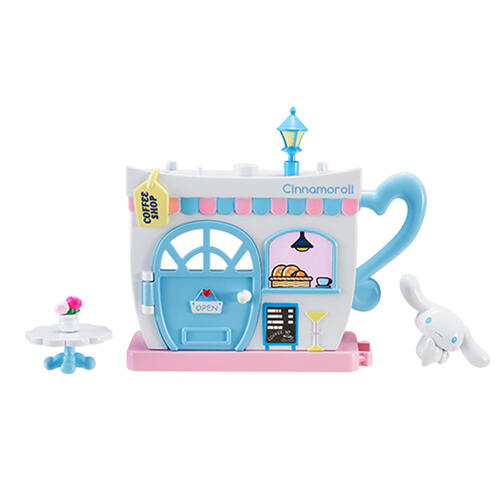 Hello Kitty  Family Stacked Play House   Streetscape Series   Cinnamoroll